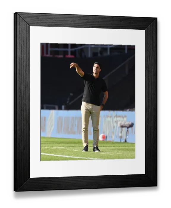 Framed Print : Mikel Arteta at Southampton: Arsenal's Premier League Clash Against Southampton FC