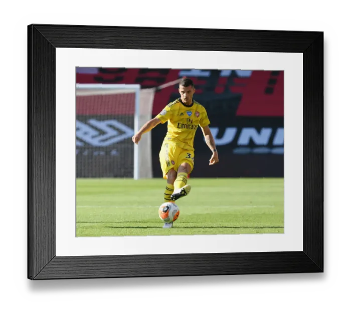 Framed Print : Arsenal vs Southampton: Premier League Clash at St. Mary's Stadium (June 2020)