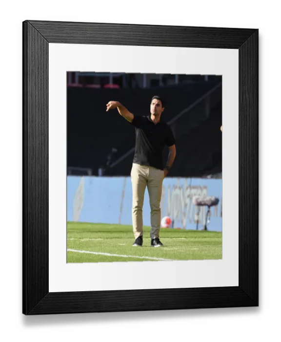 Framed Print : Mikel Arteta at Southampton: Arsenal FC vs. Southampton FC, Premier League 2019-2020 Framed Print : Mikel Arteta at Southampton: Arsenal FC vs. Southampton FC, Premier League 2019-2020