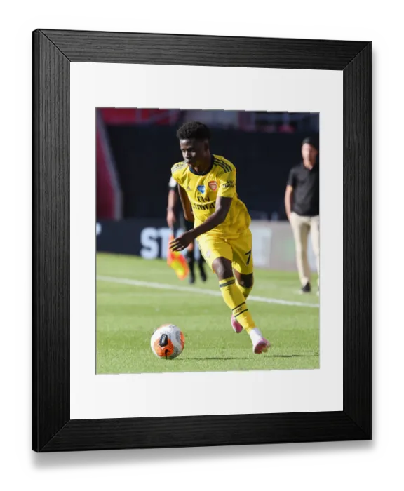 Framed Print : Arsenal's Bukayo Saka in Action: Southampton vs. Arsenal, Premier League 2019-2020