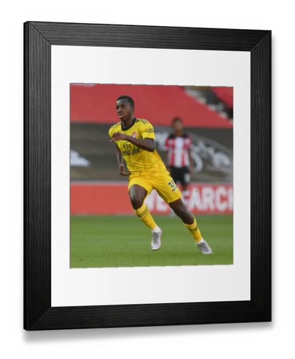 Framed Print : Arsenal's Eddie Nketiah in Action: Southampton vs Arsenal (2019-20) Framed Print : Arsenal's Eddie Nketiah in Action: Southampton vs Arsenal (2019-20)