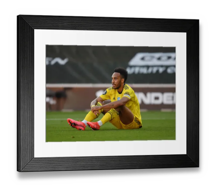Framed Print : Pierre-Emerick Aubameyang in Action: Southampton vs. Arsenal, Premier League 2019-2020 Framed Print : Pierre-Emerick Aubameyang in Action: Southampton vs. Arsenal, Premier League 2019-2020