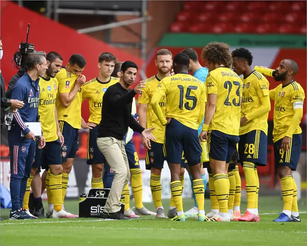 Arsenal's Mikel Arteta Motivates Players During FA Cup Quarterfinal vs Sheffield United
