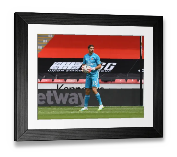 Framed Print : Arsenal vs Sheffield United: FA Cup Quarterfinal Showdown