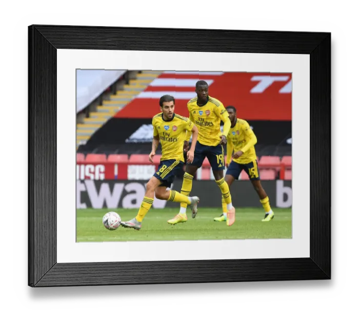 Framed Print : Arsenal's Dani Ceballos and Nicolas Pepe in Quarter Final Action at Sheffield United's Bramall Lane (FA Cup 2019-20)