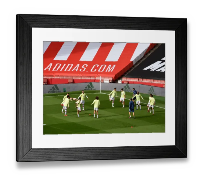 Framed Print : Arsenal FC v Norwich City - Premier League
