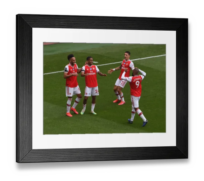 Framed Print : Arsenal: Aubameyang's Debut Goal Secures Victory Against Norwich City (2019-20)