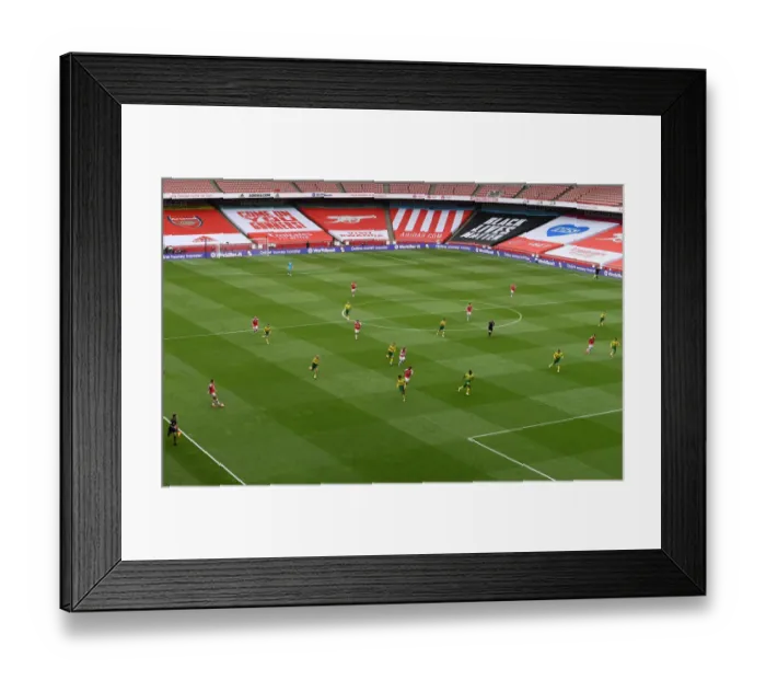 Framed Print : Arsenal vs Norwich: Premier League Clash at Emirates Stadium Framed Print : Arsenal vs Norwich: Premier League Clash at Emirates Stadium