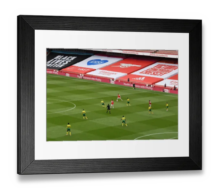 Framed Print : Arsenal vs Norwich: Premier League Clash at Emirates Stadium