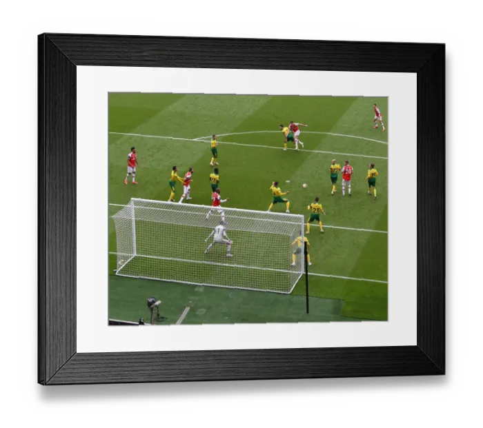 Framed Print : Granit Xhaka Shoots for Arsenal Against Norwich City - Premier League 2019-2020