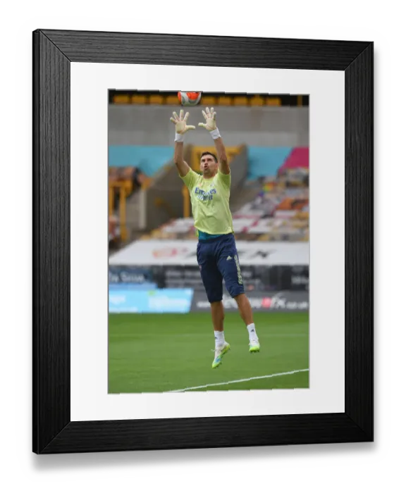 Framed Print : Emi Martinez Prepares for Wolverhampton Wanderers vs Arsenal FC Premier League Clash (2019-20)