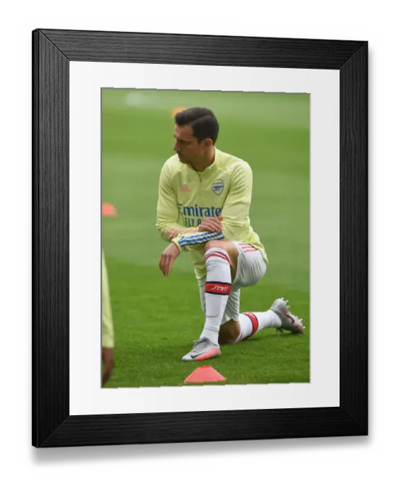 Framed Print : Arsenal's Cedric Soares Gears Up for Wolverhampton Wanderers Clash (Premier League 2019-20) Framed Print : Arsenal's Cedric Soares Gears Up for Wolverhampton Wanderers Clash (Premier League 2019-20)