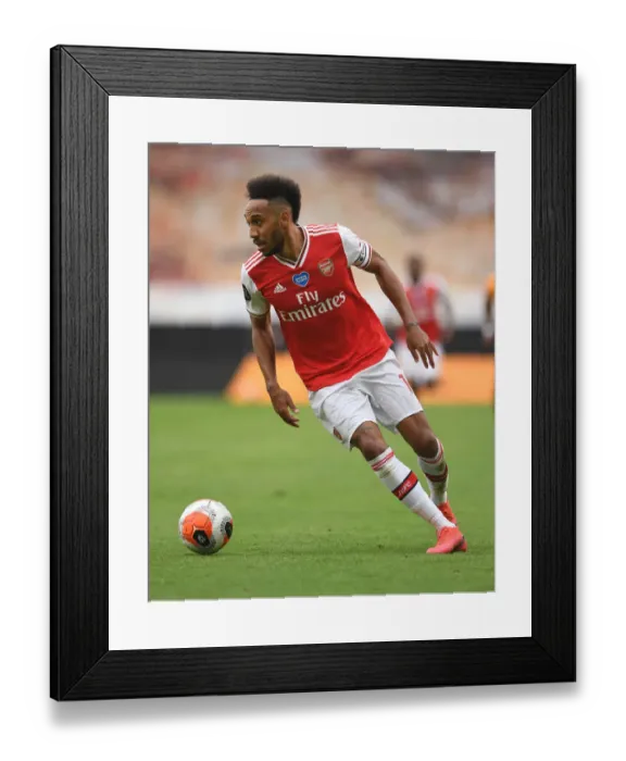 Framed Print : Aubameyang in Action: Wolverhampton Wanderers vs. Arsenal FC, Premier League 2019-2020 Framed Print : Aubameyang in Action: Wolverhampton Wanderers vs. Arsenal FC, Premier League 2019-2020