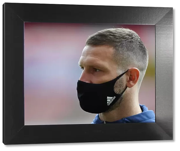 Arsenal's Mustafi Gears Up for Arsenal v Leicester City Clash (2019-2020)