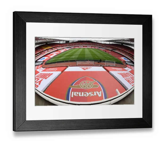 Framed Print : Arsenal vs Leicester: Premier League Clash at Emirates Stadium