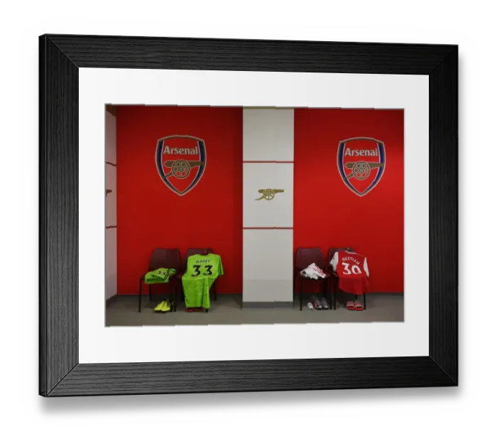 Framed Print : Arsenal vs Leicester: Premier League Showdown at Emirates Stadium (2019-20) Framed Print : Arsenal vs Leicester: Premier League Showdown at Emirates Stadium (2019-20)