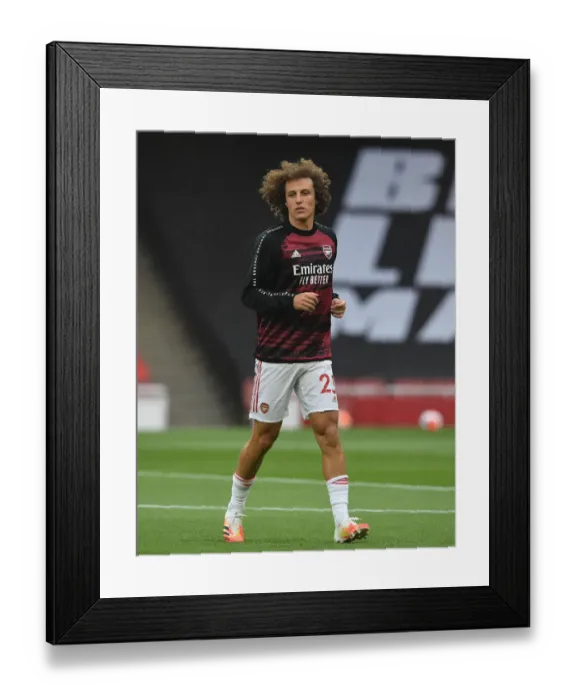 Framed Print : Arsenal vs Leicester: David Luiz Warms Up Ahead of 2019-20 Premier League Clash Framed Print : Arsenal vs Leicester: David Luiz Warms Up Ahead of 2019-20 Premier League Clash