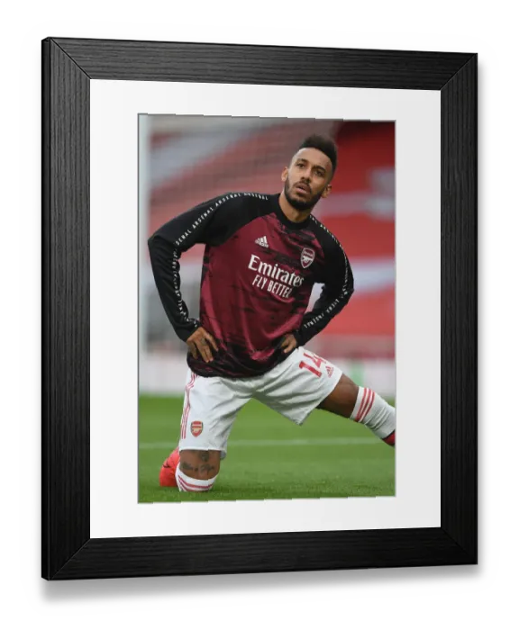Framed Print : Arsenal's Aubameyang Gears Up: Arsenal FC vs Leicester City, Premier League 2019-20 Framed Print : Arsenal's Aubameyang Gears Up: Arsenal FC vs Leicester City, Premier League 2019-20