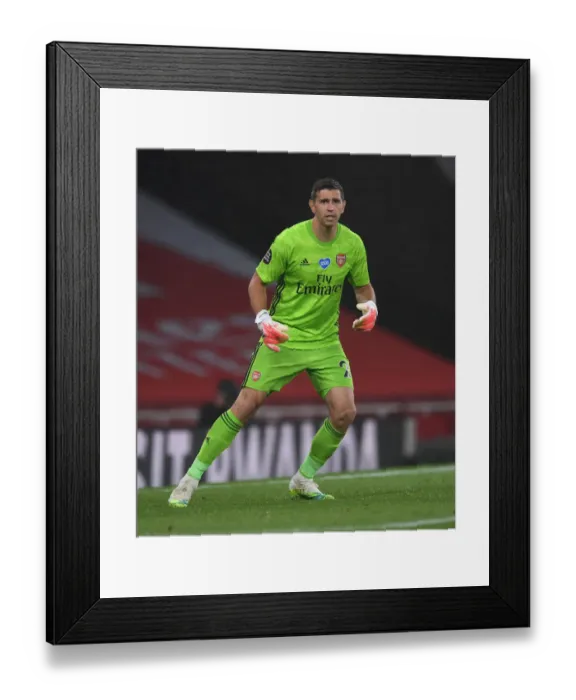 Framed Print : Emi Martinez: Arsenal vs. Leicester City, Premier League 2019-2020 - In Action Framed Print : Emi Martinez: Arsenal vs. Leicester City, Premier League 2019-2020 - In Action