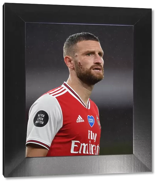 Arsenal's Mustafi Suffers Facial Injury in Arsenal vs. Leicester City Clash (2019-20)