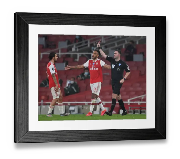 Framed Print : Arsenal vs Leicester: Chris Kavanagh Shows Red Card in Premier League Clash (2019-20) Framed Print : Arsenal vs Leicester: Chris Kavanagh Shows Red Card in Premier League Clash (2019-20)