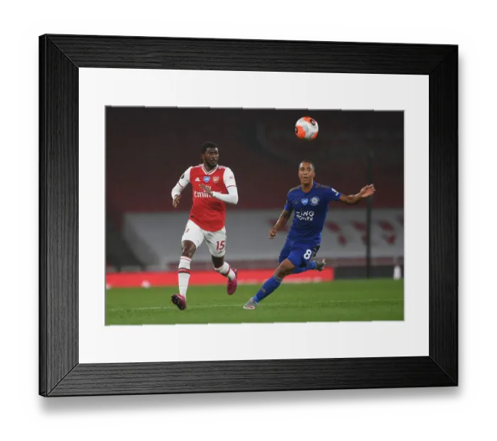 Framed Print : Arsenal vs Leicester: Ainsley Maitland-Niles vs Youri Tielemans Battle at Emirates Stadium Framed Print : Arsenal vs Leicester: Ainsley Maitland-Niles vs Youri Tielemans Battle at Emirates Stadium