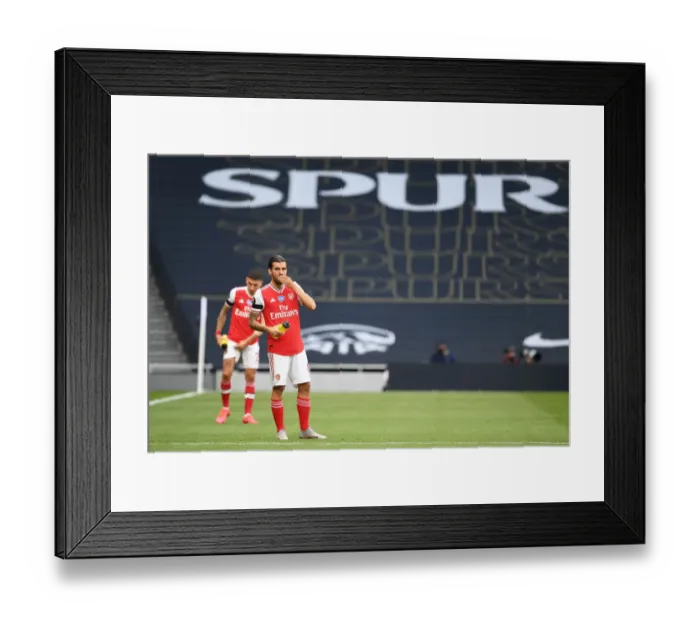 Framed Print : Dani Ceballos Pre-Match: Tottenham vs. Arsenal, Premier League 2019-20 Framed Print : Dani Ceballos Pre-Match: Tottenham vs. Arsenal, Premier League 2019-20