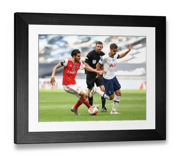 Framed Print : Duel in the Capital: Ceballos vs. Lo Celso - Tottenham vs. Arsenal, Premier League 2019-20 Framed Print : Duel in the Capital: Ceballos vs. Lo Celso - Tottenham vs. Arsenal, Premier League 2019-20