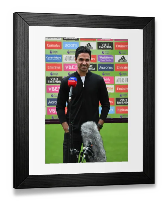 Framed Print : Arsenal's Mikel Arteta: Empty Emirates Stadium Interview Amidst Coronavirus Pandemic (Arsenal v Liverpool, 2019-2020) Framed Print : Arsenal's Mikel Arteta: Empty Emirates Stadium Interview Amidst Coronavirus Pandemic (Arsenal v Liverpool, 2019-2020)