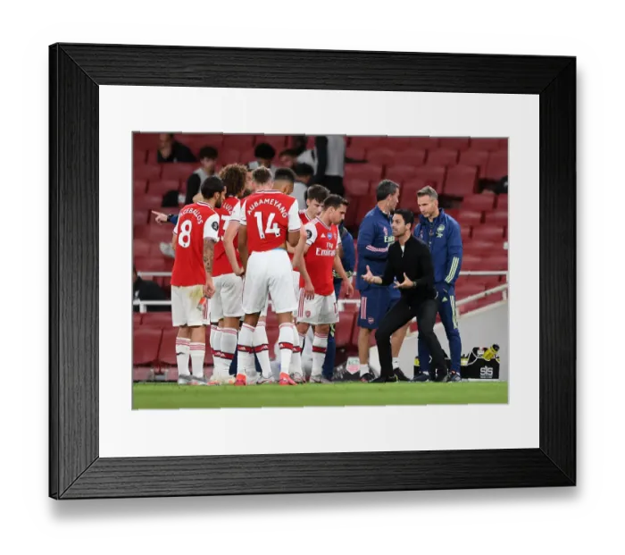 Framed Print : Arsenal's Mikel Arteta Coaches Empty Emirates Against Liverpool (2019-20) Framed Print : Arsenal's Mikel Arteta Coaches Empty Emirates Against Liverpool (2019-20)