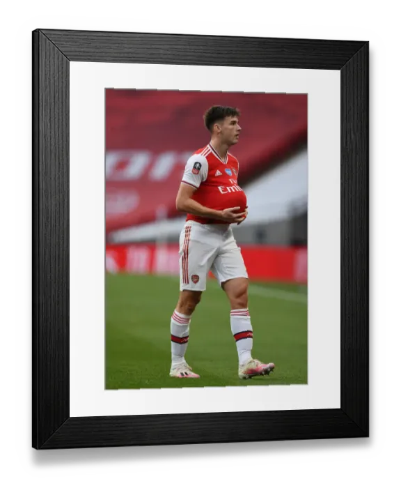 Framed Print : Arsenal's Kieran Tierney in FA Cup Semi-Final Showdown Against Manchester City