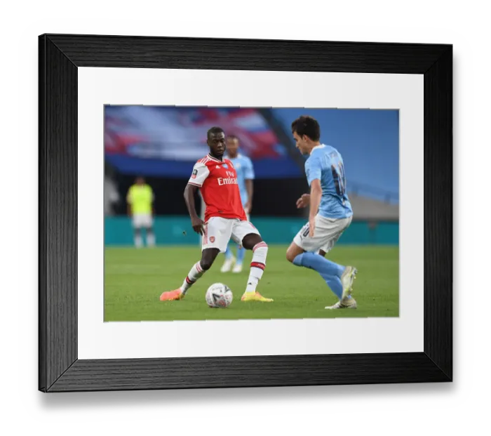 Framed Print : Arsenal's Nicolas Pepe in FA Cup Semi-Final Showdown against Manchester City