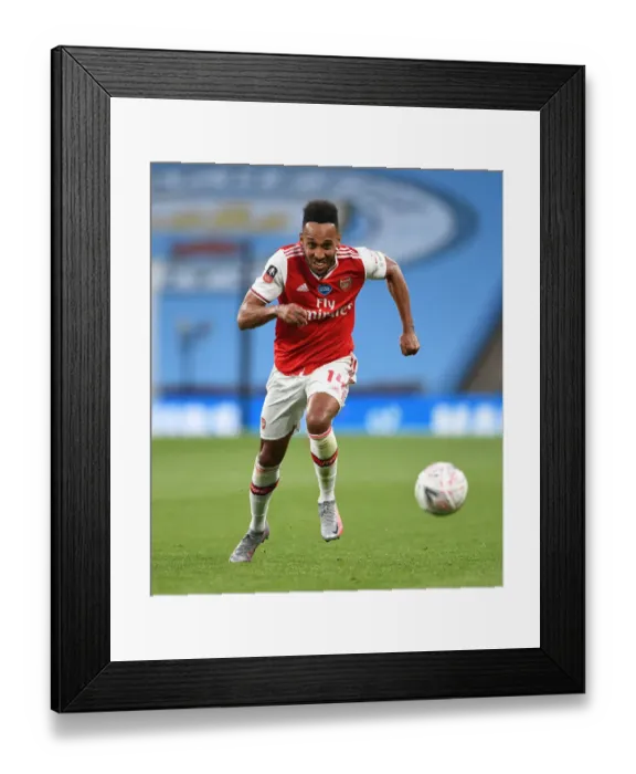 Framed Print : Arsenal's Pierre-Emerick Aubameyang in FA Cup Semi-Final Clash against Manchester City