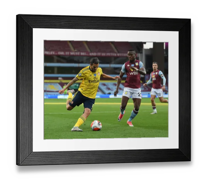 Framed Print : Aston Villa v Arsenal FC - Premier League