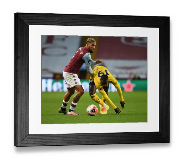Framed Print : Pepe Foul: Nicolas Pepe vs. Douglas Luiz, Aston Villa vs. Arsenal, Premier League 2019-2020 Framed Print : Pepe Foul: Nicolas Pepe vs. Douglas Luiz, Aston Villa vs. Arsenal, Premier League 2019-2020