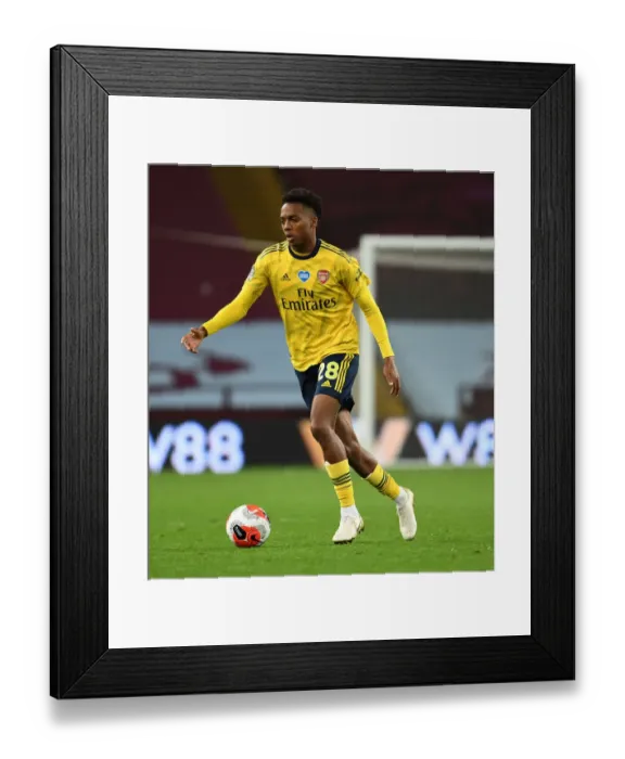 Framed Print : Joe Willock in Action: Aston Villa vs. Arsenal, Premier League 2019-2020 Framed Print : Joe Willock in Action: Aston Villa vs. Arsenal, Premier League 2019-2020