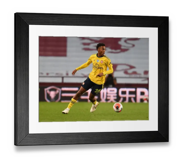 Framed Print : Joe Willock in Action: Arsenal vs. Aston Villa, Premier League 2019-2020 Framed Print : Joe Willock in Action: Arsenal vs. Aston Villa, Premier League 2019-2020