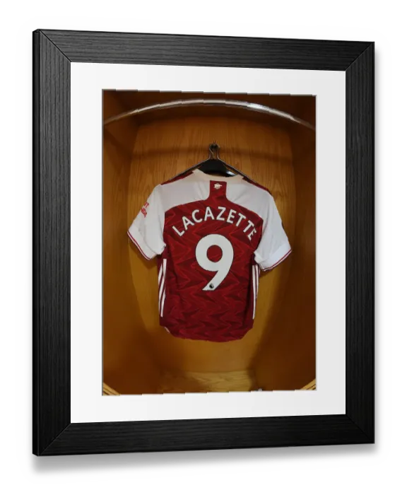 Framed Print : Arsenal FC v Watford FC - Premier League