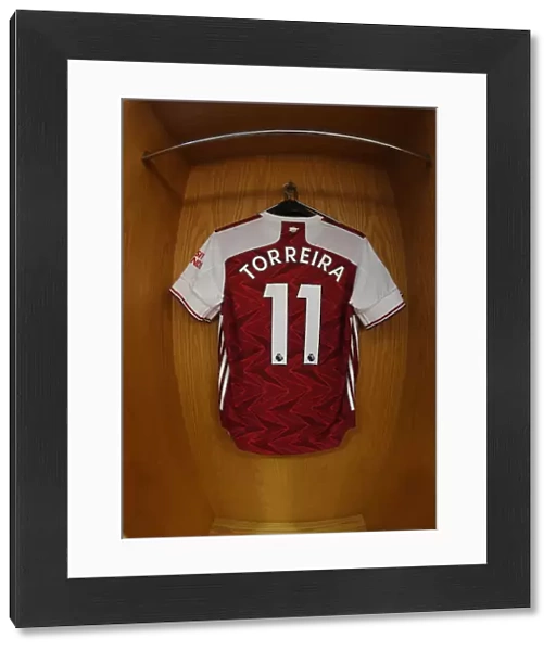Arsenal FC: Lucas Torreira's Jersey Hangs in Emirates Stadium Changing Room Ahead of Arsenal v Watford Match (2019-20)