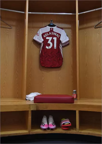 Arsenal FC: Sead Kolasinac Prepares for Arsenal v Watford Premier League Clash (2019-20)