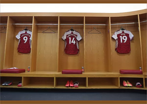 Arsenal's Striker Trio: Lacazette, Aubameyang, Pepe Prepare for Arsenal v Watford (2019-20)