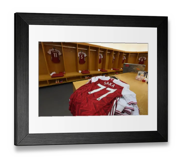 Framed Print : Behind the Scenes: Bukayo Saka's Arsenal Home Jersey Framed Print : Behind the Scenes: Bukayo Saka's Arsenal Home Jersey