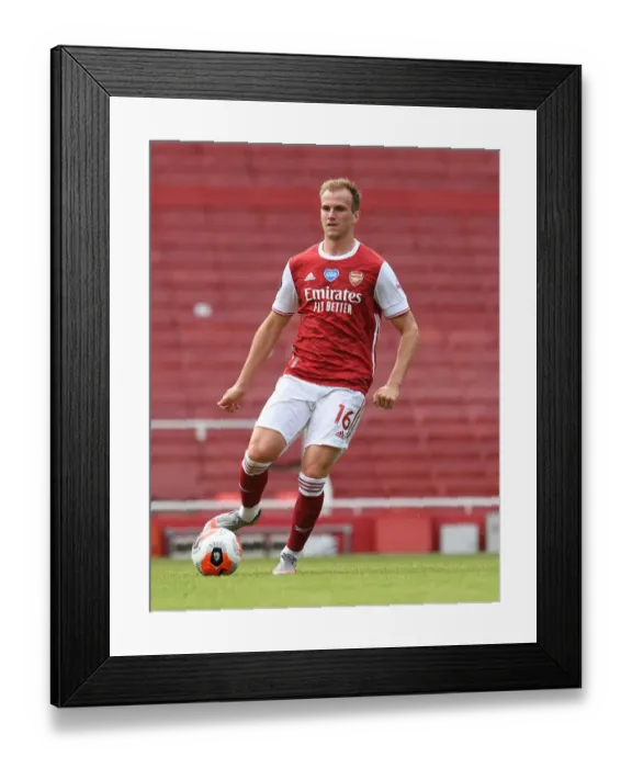 Framed Print : Arsenal's Rob Holding in Action against Watford in 2019-20 Premier League Clash
