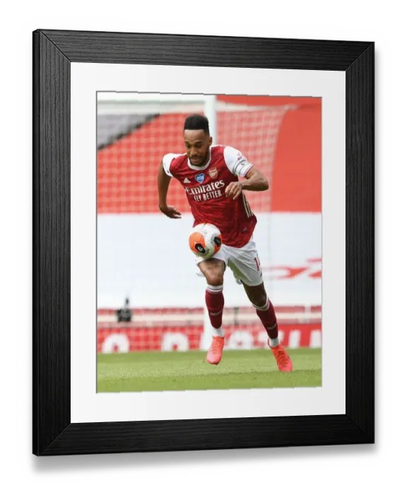 Framed Print : Arsenal's Aubameyang Scores Brilliant Goal in Arsenal vs. Watford Clash (2019-20) Framed Print : Arsenal's Aubameyang Scores Brilliant Goal in Arsenal vs. Watford Clash (2019-20)