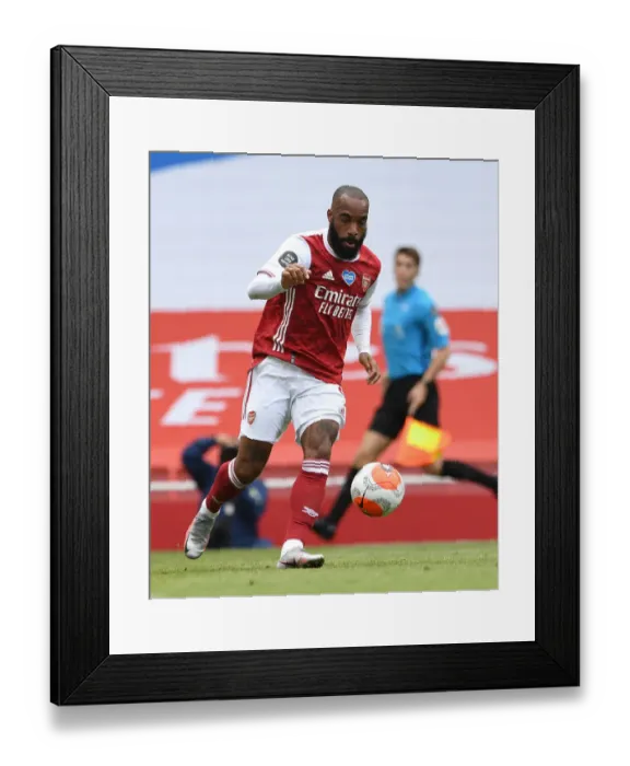 Framed Print : Alexandre Lacazette in Action: Arsenal vs. Watford, Premier League 2019-2020 Framed Print : Alexandre Lacazette in Action: Arsenal vs. Watford, Premier League 2019-2020