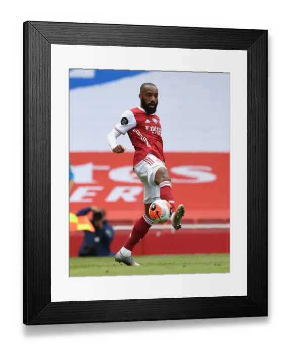 Framed Print : Arsenal's Alexandre Lacazette in Action: Arsenal vs. Watford, Premier League 2019-2020 Framed Print : Arsenal's Alexandre Lacazette in Action: Arsenal vs. Watford, Premier League 2019-2020