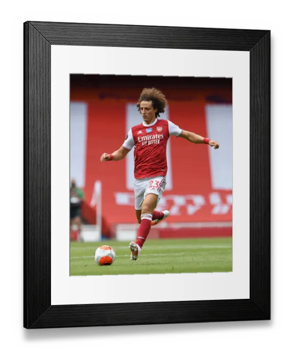 Framed Print : Arsenal's David Luiz in Action: Arsenal vs. Watford, Premier League 2019-2020 Framed Print : Arsenal's David Luiz in Action: Arsenal vs. Watford, Premier League 2019-2020