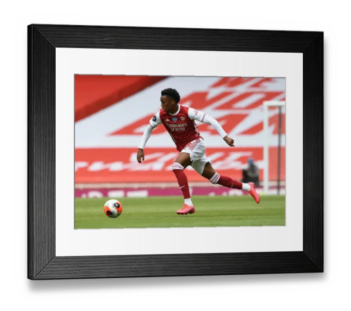 Framed Print : Arsenal's Joe Willock Shines in Premier League Clash Against Watford Framed Print : Arsenal's Joe Willock Shines in Premier League Clash Against Watford