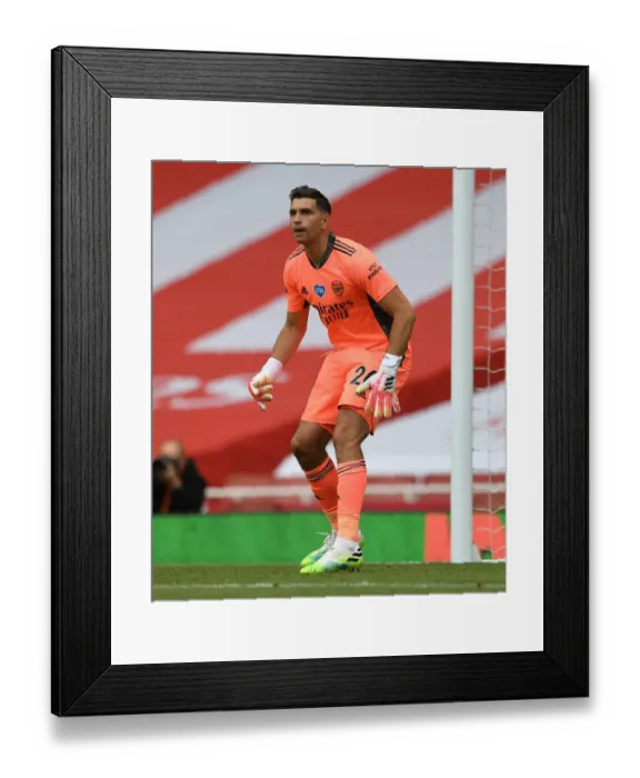 Framed Print : Emi Martinez: In Action Against Watford, Arsenal Premier League 2019-2020 Framed Print : Emi Martinez: In Action Against Watford, Arsenal Premier League 2019-2020