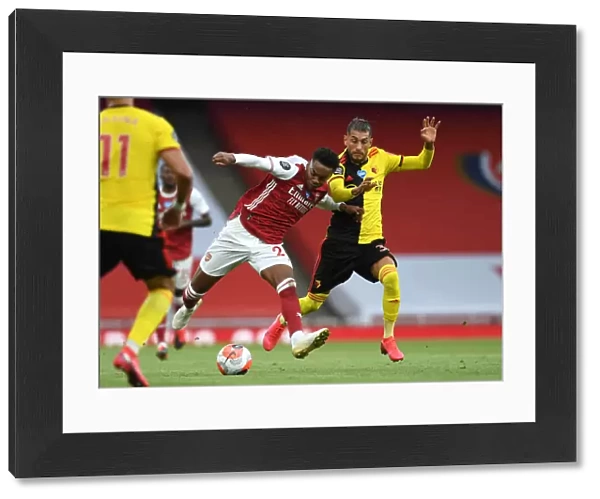 Arsenal vs. Watford: Joe Willock Clashes with Roberto Pereyra in Premier League Showdown